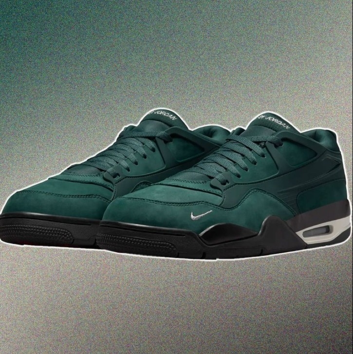 Air_Jordan_4_RM_SP_Flip