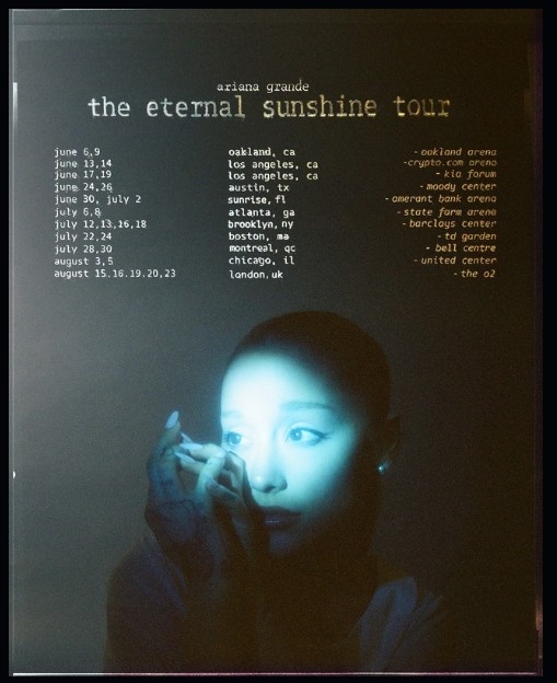 Ariana_Grande_2025_Tou