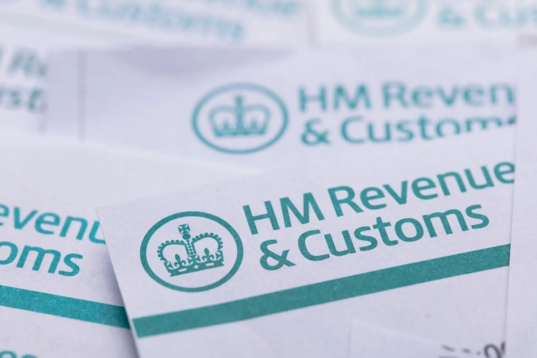 Do_I_Need_to_Pay_Tax_on_My_Reselling_Income_in_the_UK