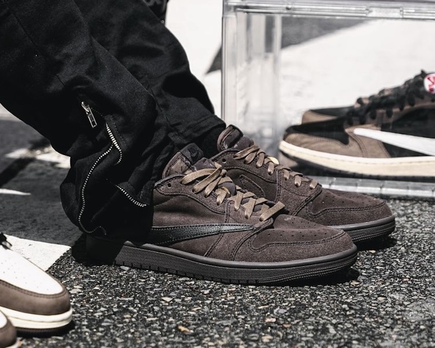 Travis Scott x Air Jordan 1 Low OG Velvet Brown | House of Resell